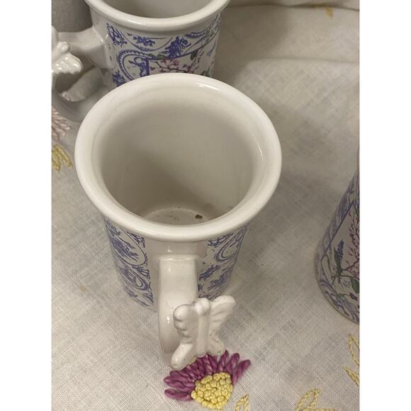 Set of 4 Mugs / Cups, Coffee / Tea, Floral pattern with 3-D Butterfly on handles - Picture 8 of 12